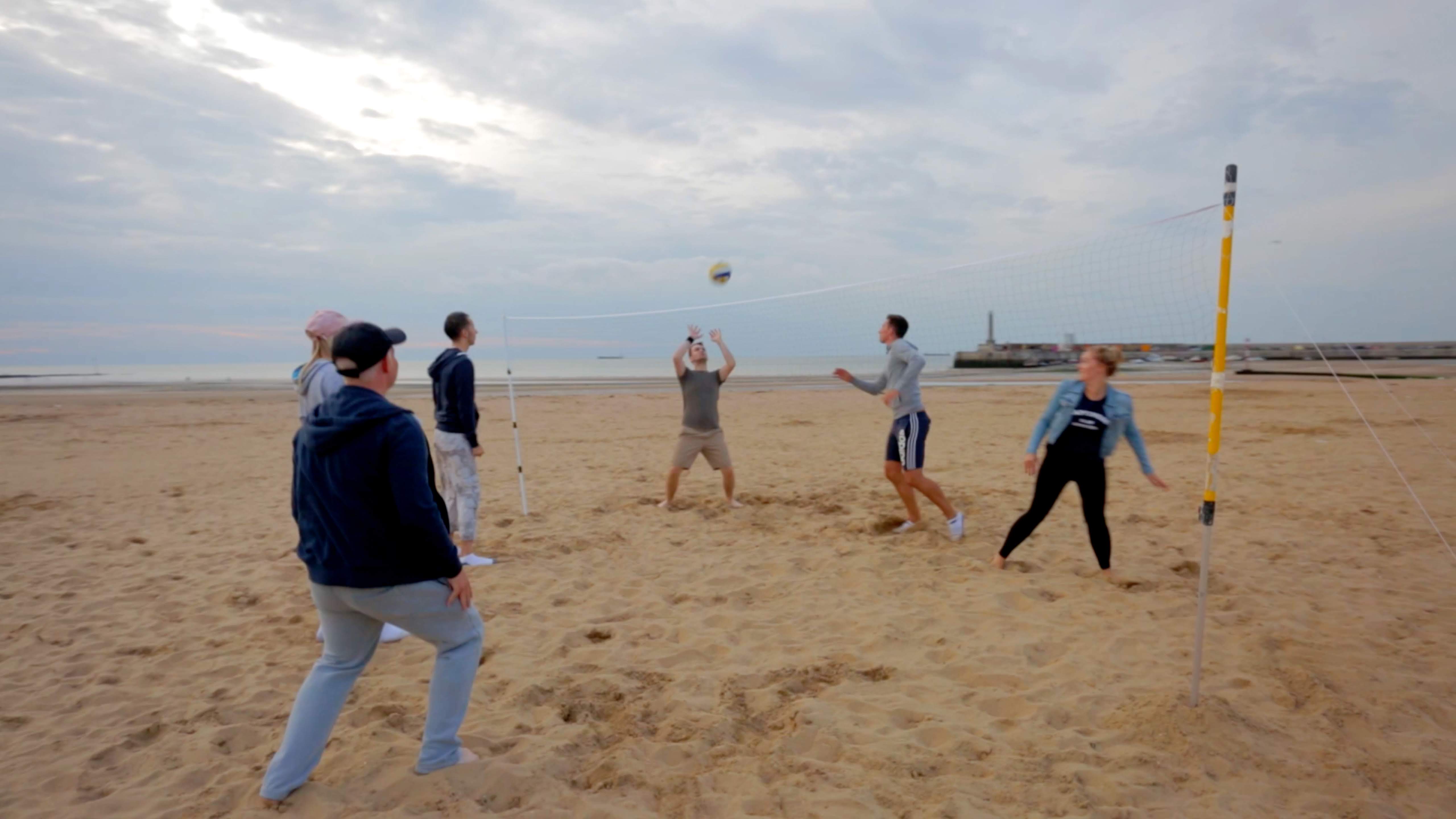 Volleyball Screen Shot 2019 04 18 At 18.30.05