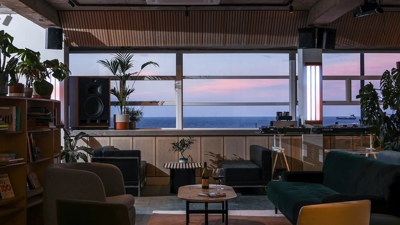 Faith In Strangers Banner