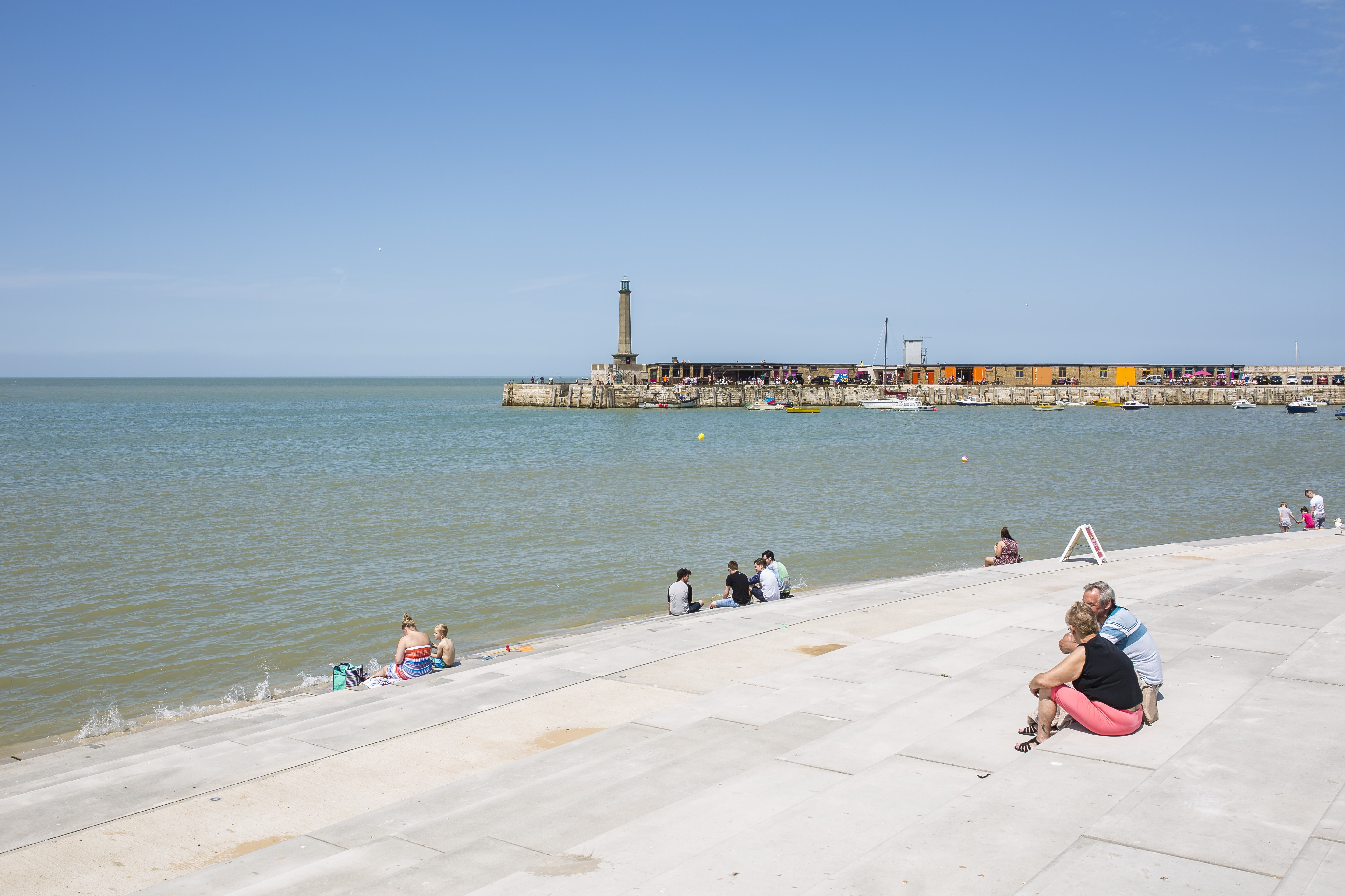 margate beach with people 11.jpg