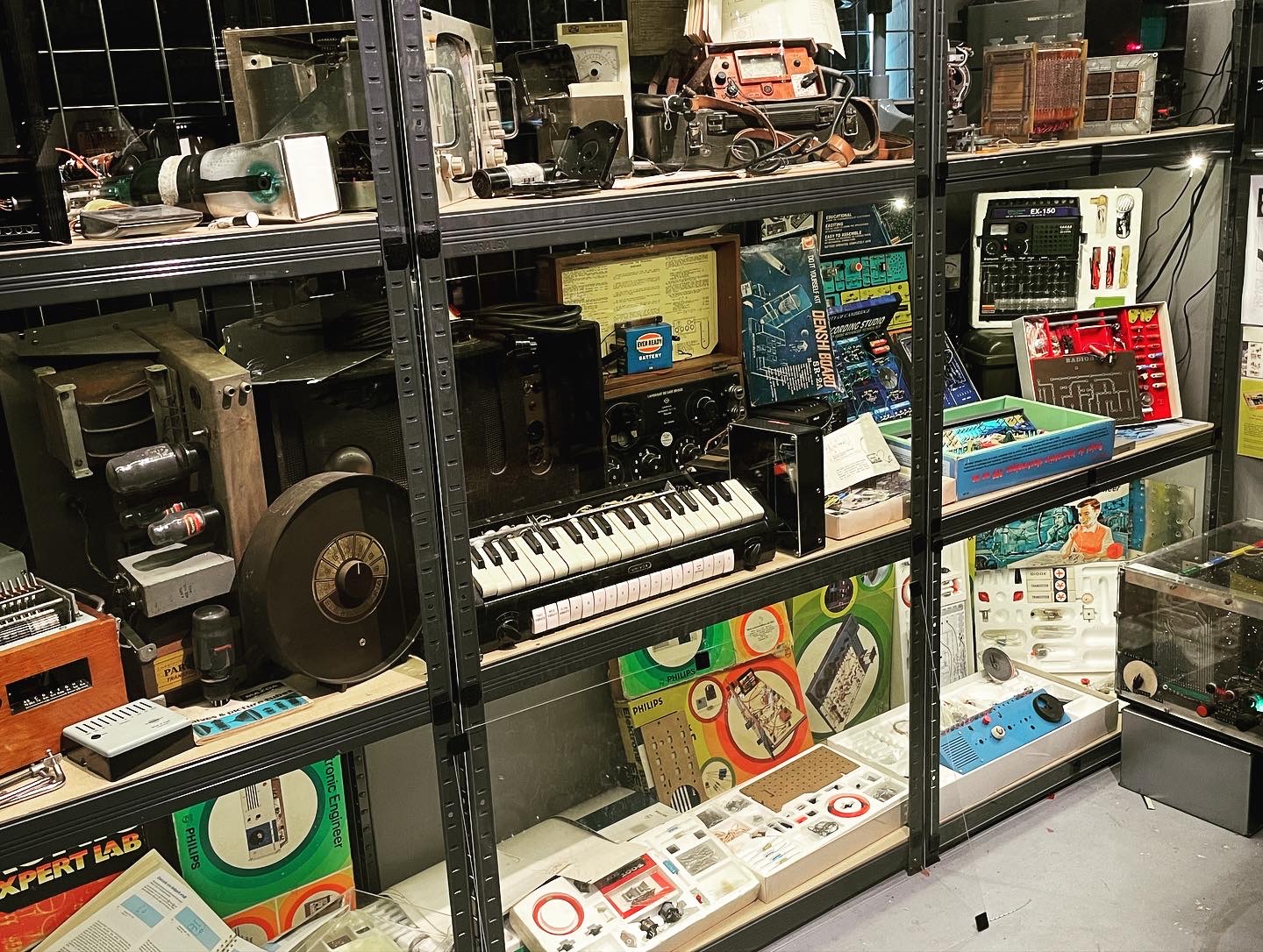 Museum of Everything Else Picture 05