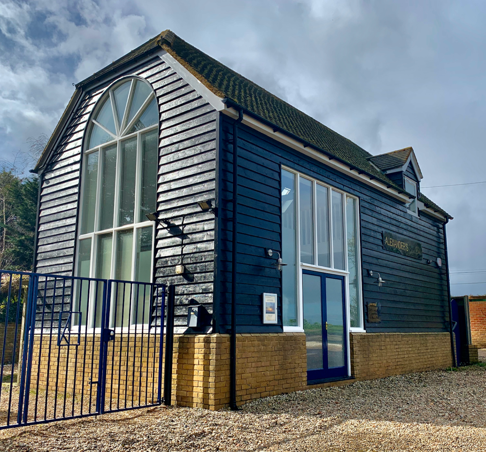 Matthew Alexander Gallery Photo Outside